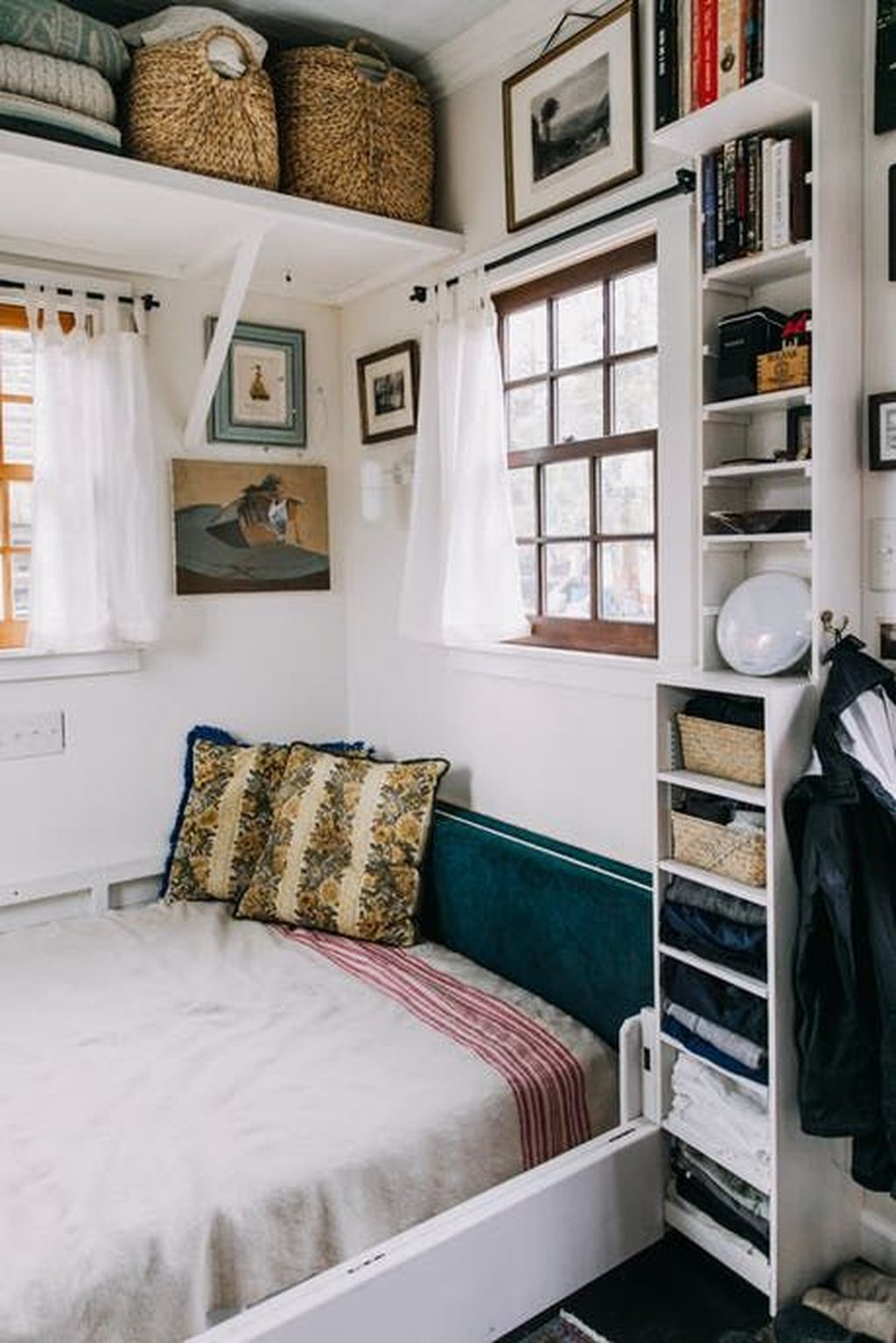 40 Attractive Simple Tiny House Decorations To Inspire You - BESTHOMISH