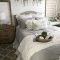 Amazing Winter Bedroom Decorating Ideas For Your Comfortable Sleep25