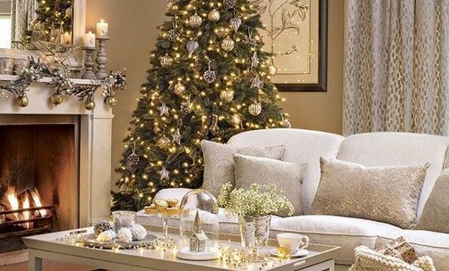 41 Best Christmas Living Room Decoration Ideas For Your Home - BESTHOMISH