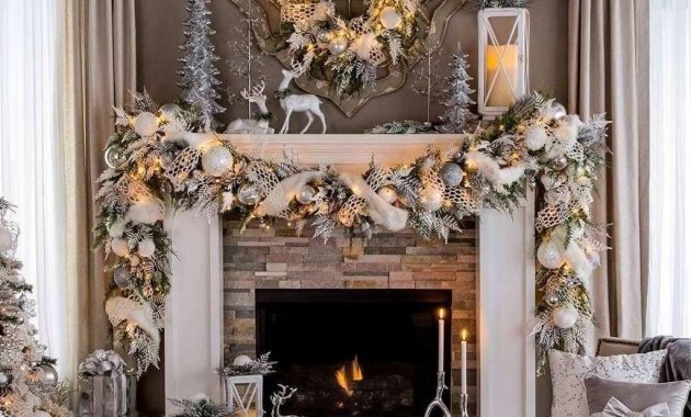 43 Marvelous Rustic Christmas Fireplace Mantel Decorating Ideas ...