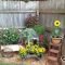 Minimalist Creative Garden Ideas To Enhance Your Small House Beautiful12