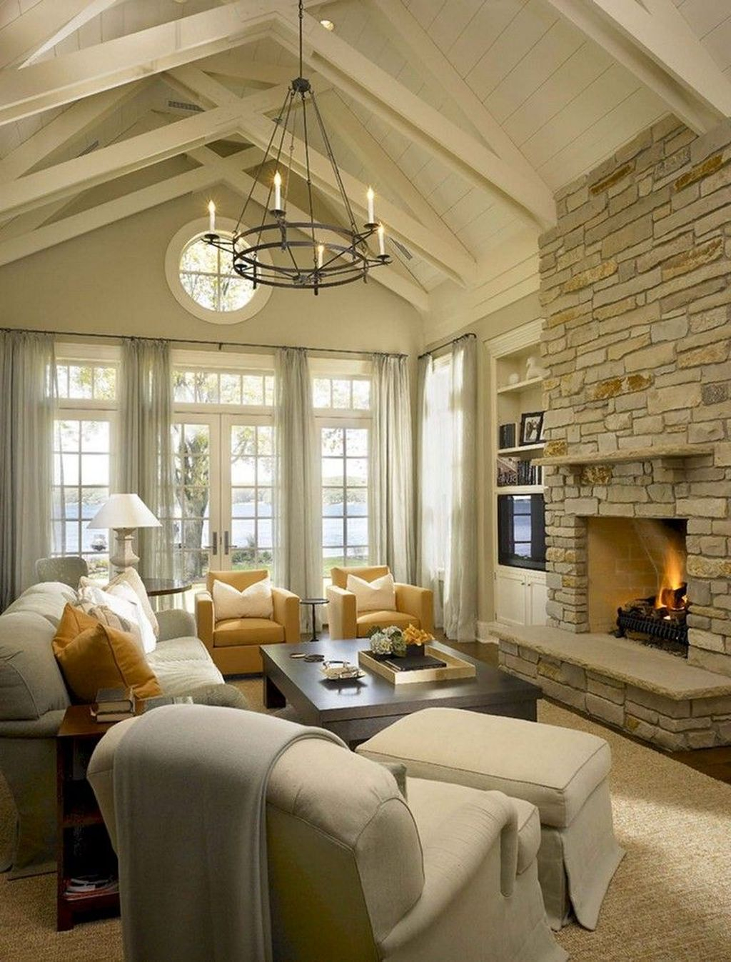 40 Attractive Lake House Living Room Decor Ideas - BESTHOMISH