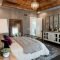 Comfy Master Bedroom Design Ideas19