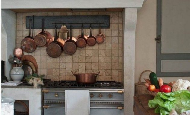 47 Cool French Country Kitchen Decorating Ideas - BESTHOMISH