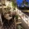 Enjoying Summer Balcony Decor Ideas01