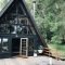 Incredible Homes Decorating Ideas With Black Exteriors30