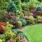 Astonishing Backyard Landscaping Ideas With Flower To Try17
