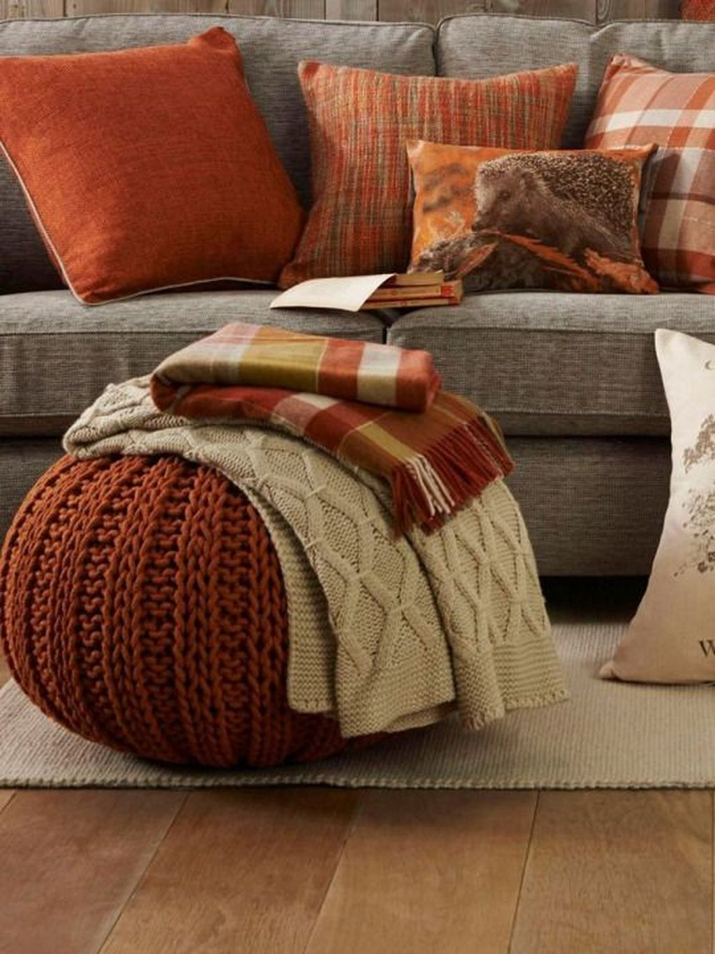 Fabulous Interior Design Ideas For Fall And Winter To Try Now27