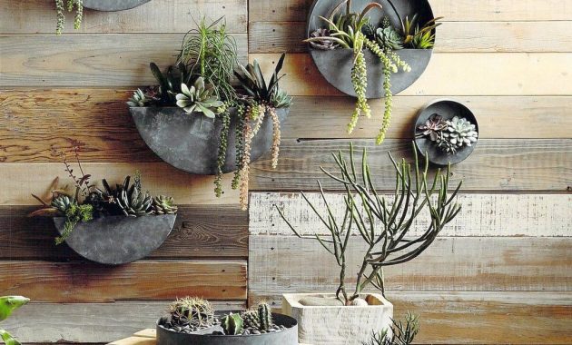 49 Fantastic Outdoor Vertical Garden Ideas For Small Space - Besthomish