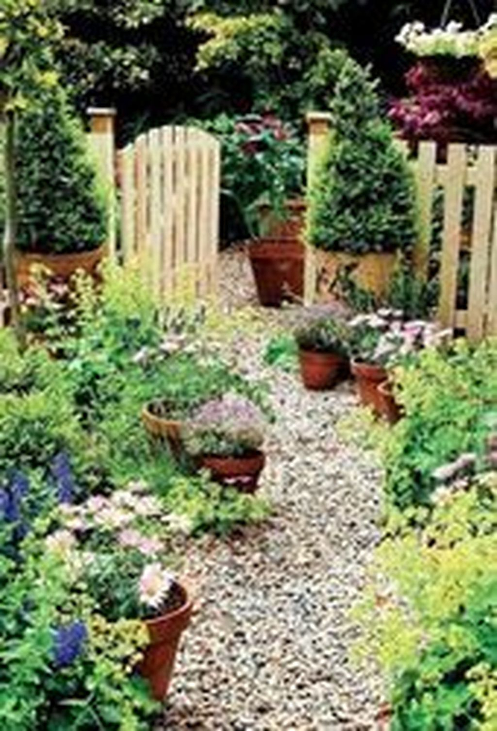 Fascinating Side Yard And Backyard Gravel Garden Design Ideas That Looks Cool05