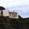 Fearsome Cliff Side Houses With Amazing Views38