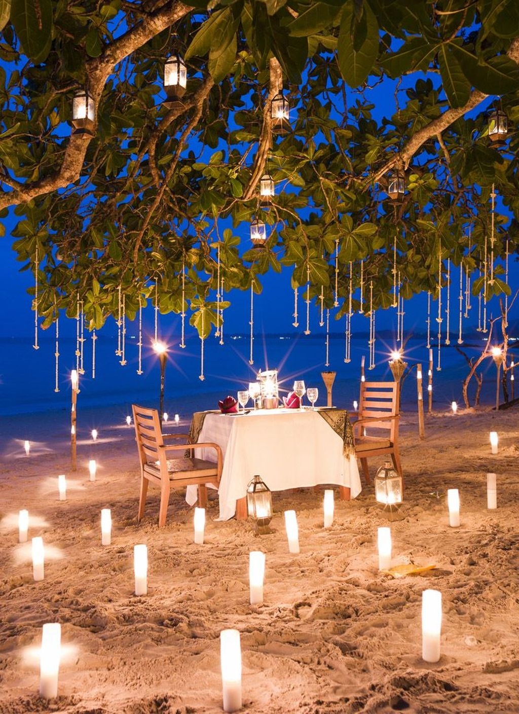 romantic places to visit at night near me