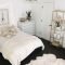 Amazing Small Apartment Bedroom Decoration Ideas09