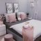 Amazing Small Apartment Bedroom Decoration Ideas20