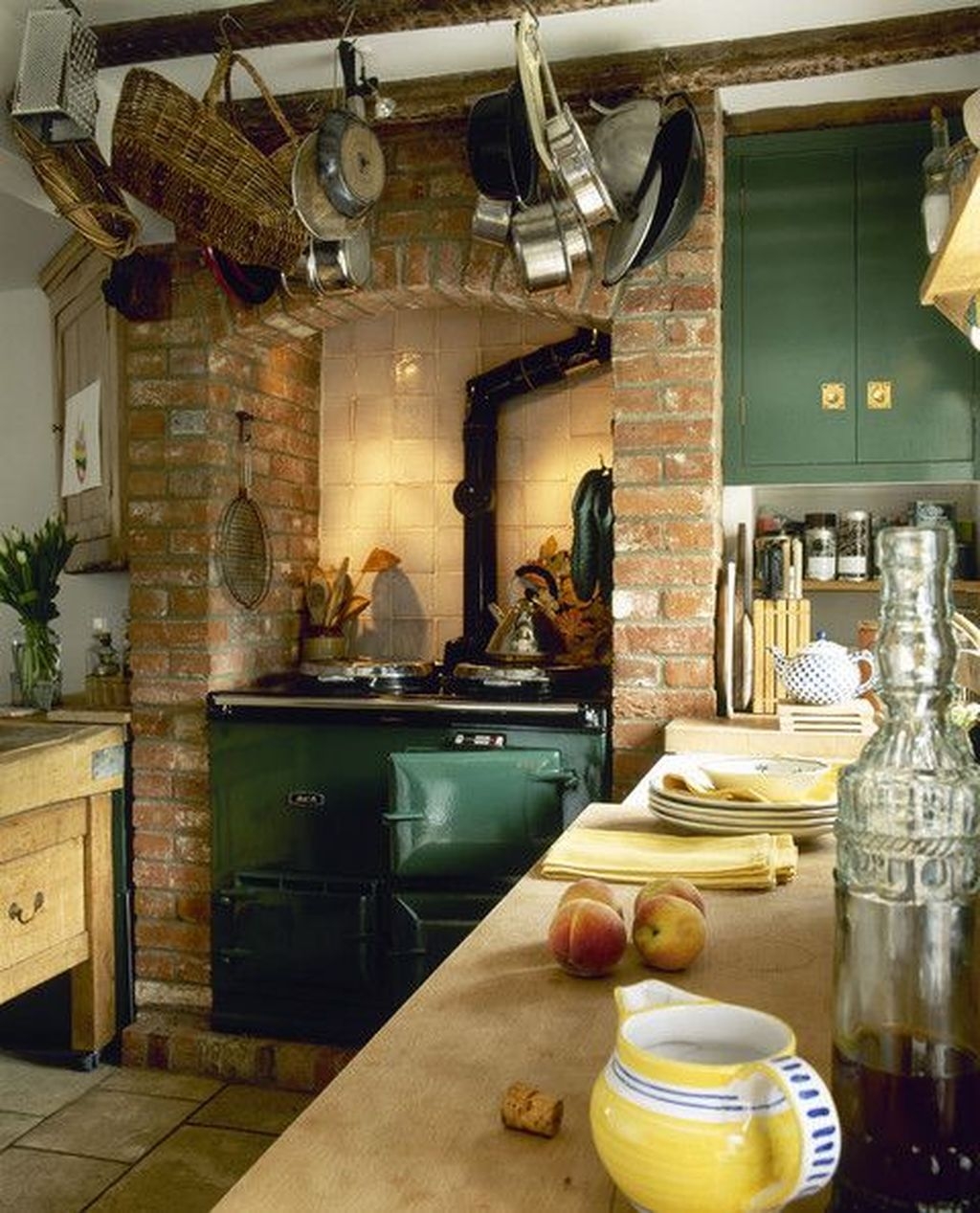 Beautiful And Cozy Green Kitchen Ideas03