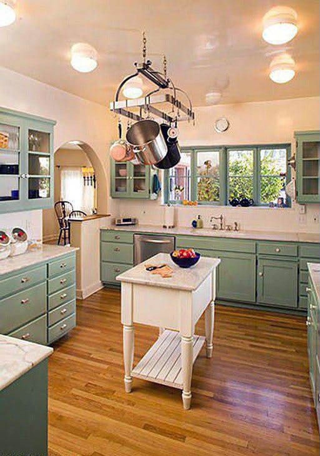 Beautiful And Cozy Green Kitchen Ideas29