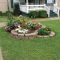 Beautiful Simple Front Yard Landscaping Design Ideas29