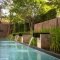 Luxury And Elegant Backyard Pool29