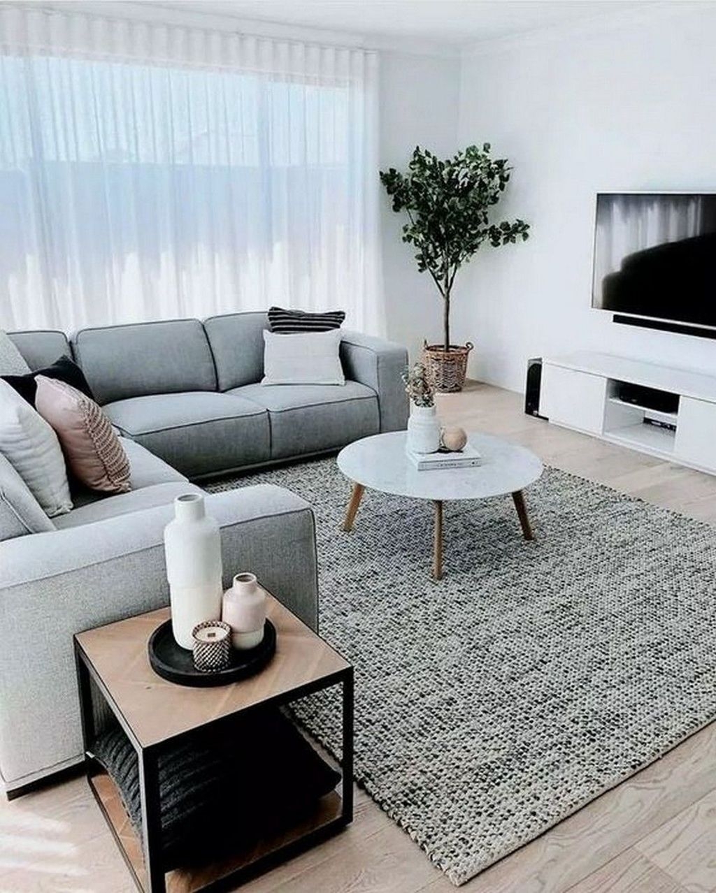 Modern And Minimalist Sofa For Your Living Room28