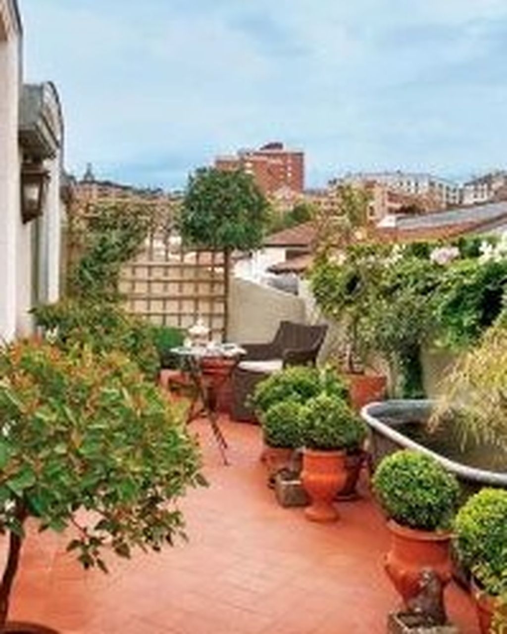 Most Popular And Beautiful Rooftop Garden15