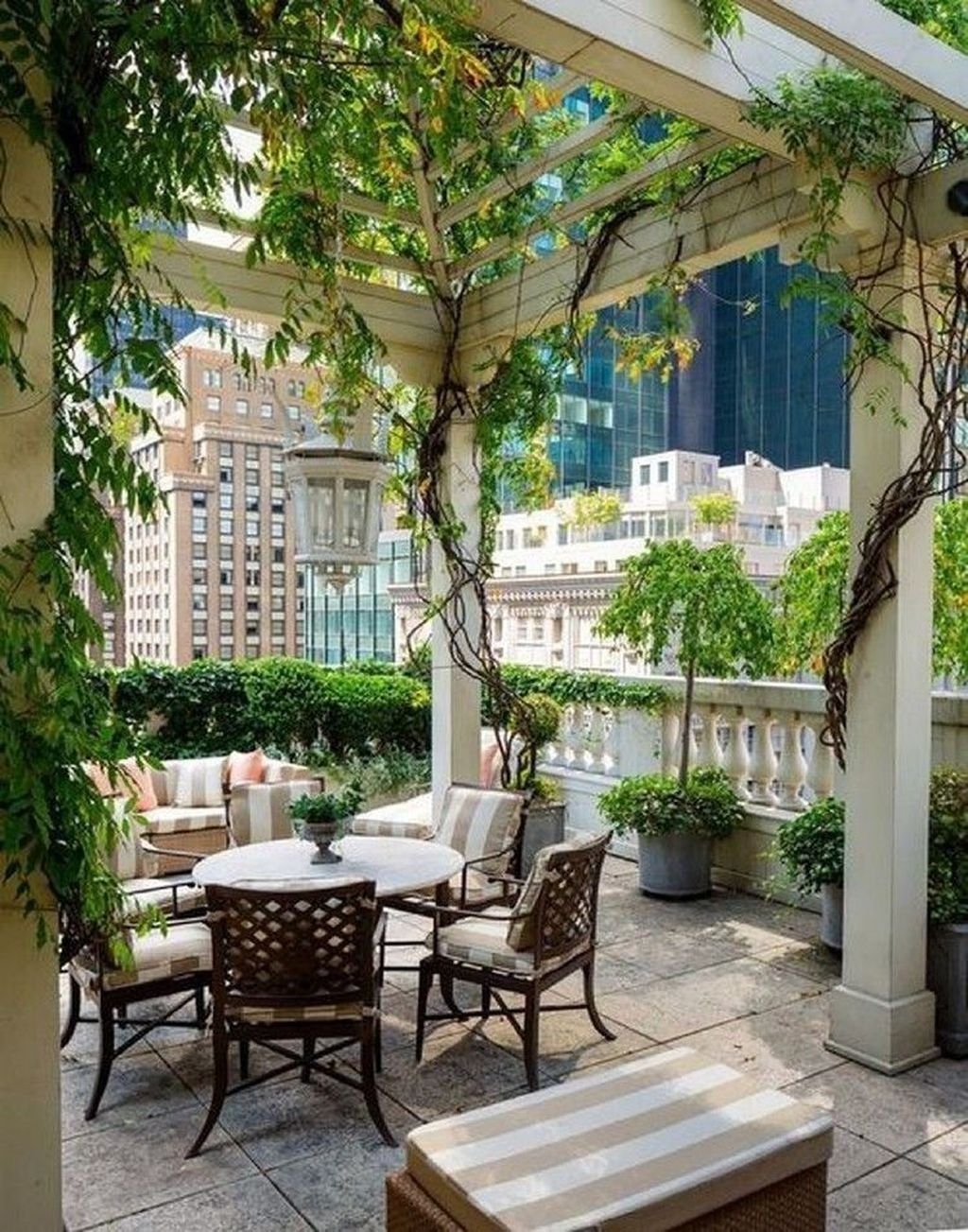 Most Popular And Beautiful Rooftop Garden32