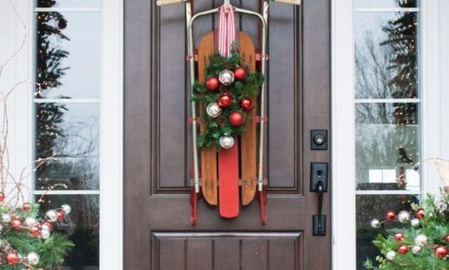41 Unique And Elegant Door Decoration Ideas