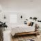 Luxury And Elegant Apartment Bed Room Ideas33