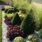 Beautiful Simple Front Yard Landscaping Design Ideas41