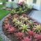 Beautiful Simple Front Yard Landscaping Design Ideas42