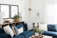 44 Cozy And Luxury Blue Living Room Ideas - BESTHOMISH