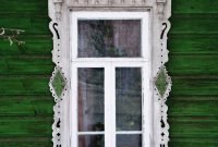 43 Elegant Carved Wood Window Ideas - BESTHOMISH