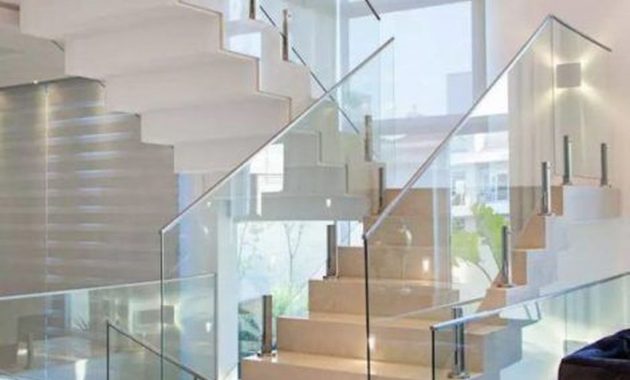 45 Luxury Glass Stairs Ideas - BESTHOMISH