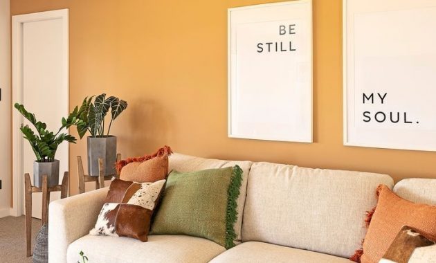 40 Extraordinary Yellow Living Room Ideas - BESTHOMISH