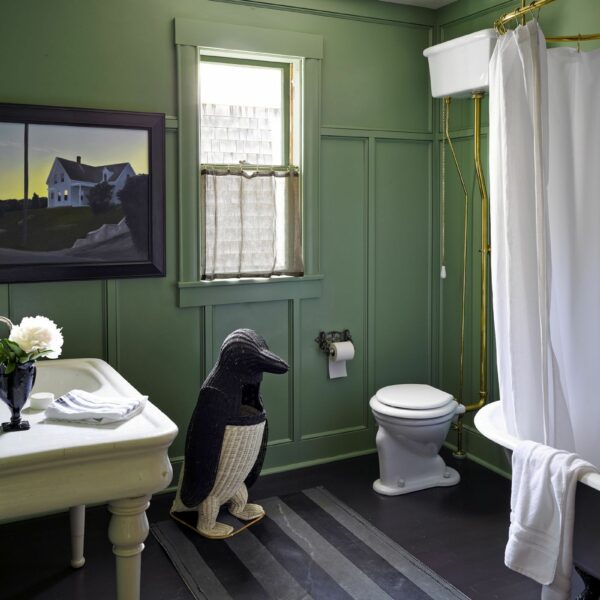 4 Best Paint Colors with Dark Wood Floors BESTHOMISH